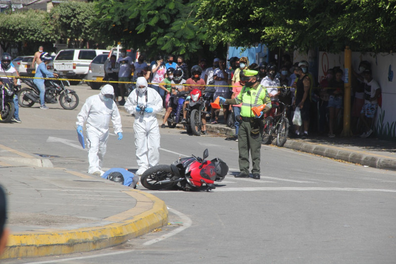 El ‘encuentro’ entre los vehículos fue brutal