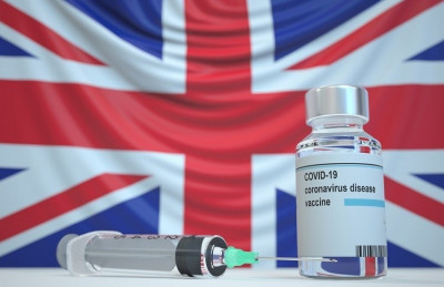 Británicos estrenan la vacuna Pfizer