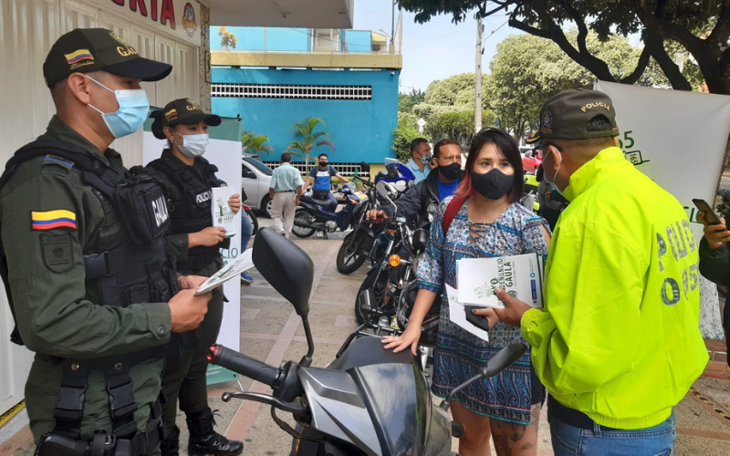 ¡No dé papaya con su motocicleta!