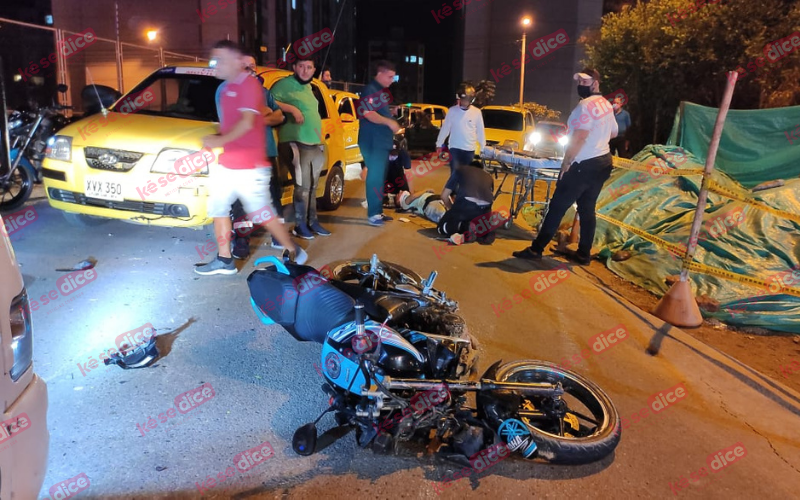 Salió volando contra el taxi en Barroblanco