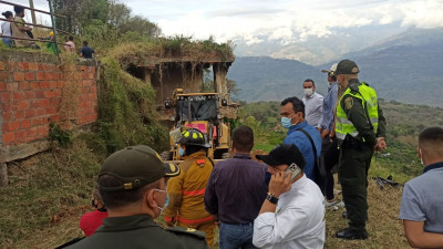 Tumban inmueble donde se expendía droga en El Socorro