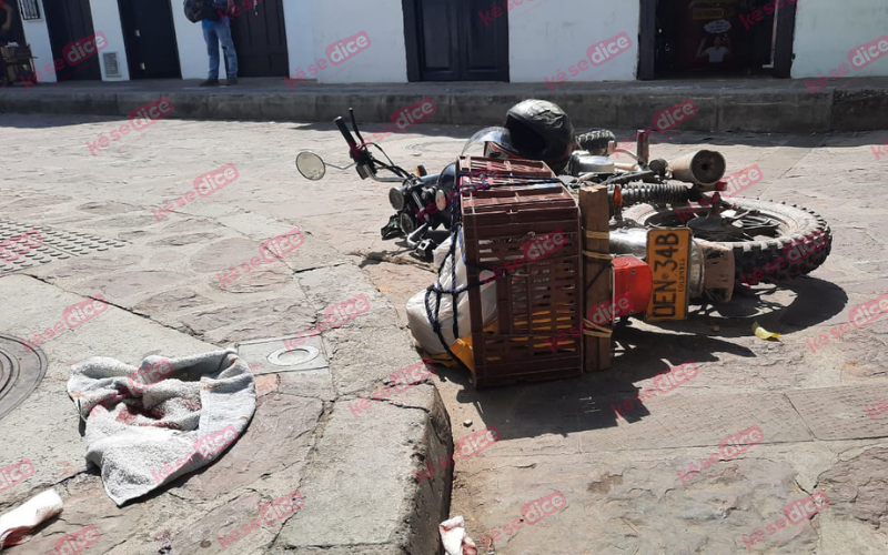 ‘Encontronazo’ de motocicletas en el Casco Antiguo
