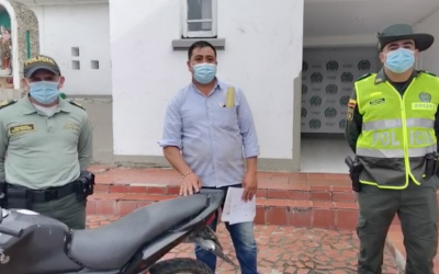 El ladrón escondió la moto entre las matas en Málaga