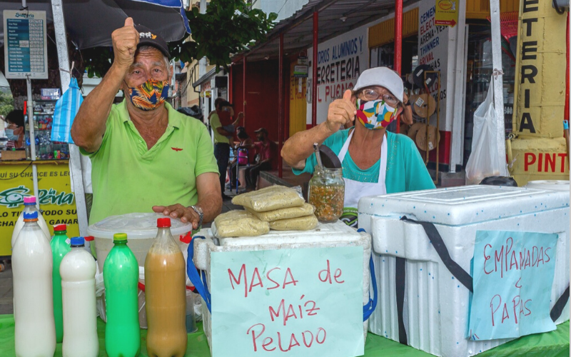 ¡El Mercado Campesino vendió todo en El Rincón!