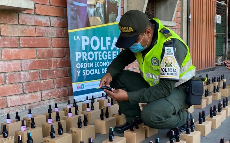 Encontraron esmaltes de contrabando en el Centro