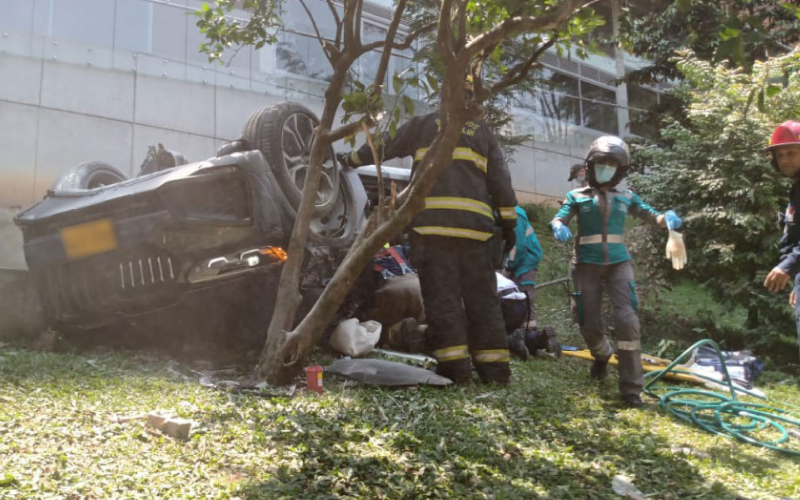 Devastadora caída de automotor en Medellín