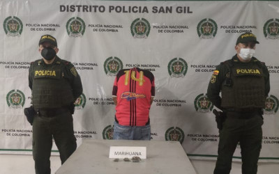 Sorprendidos en las drogas en San Gil