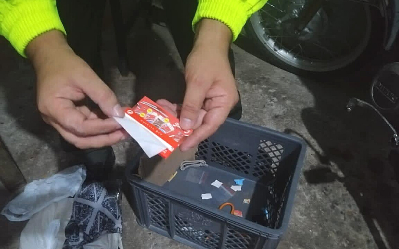 ¡'Mira Chamo', les 'pillaron' el negocio ilegal de droga!