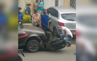 Un carro en contravía le 'cerró' la vida a Cristian