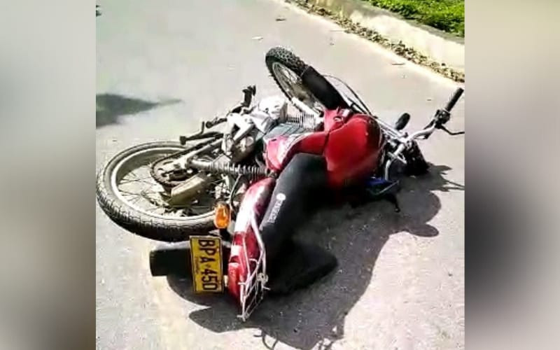 Video: Motorizado fallece en curva de la vía a Matanza