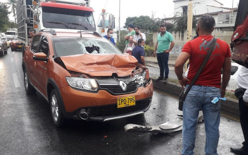 Con la ‘trompa’ achatada en un choque