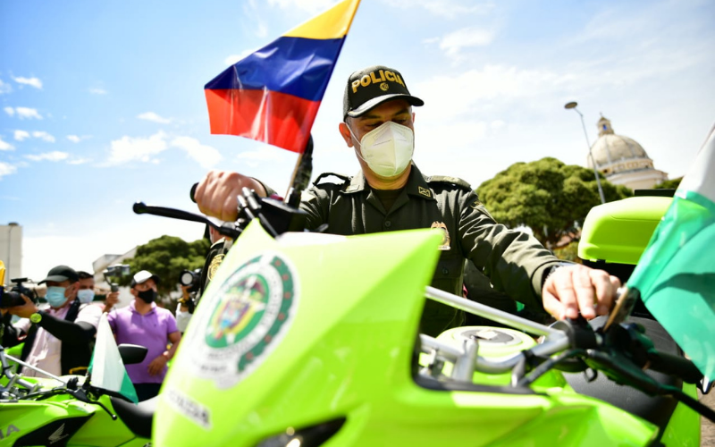 Santander recibió 90 motos para refuerzo de la Policía