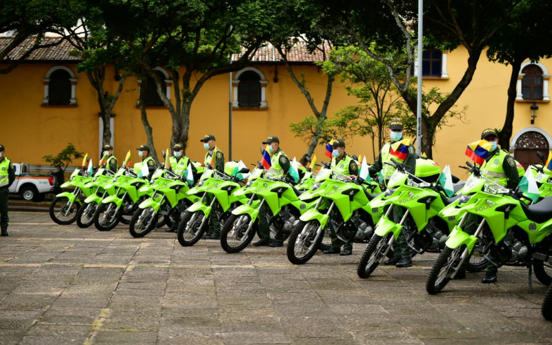 Santander recibió 90 motos para refuerzo de la Policía