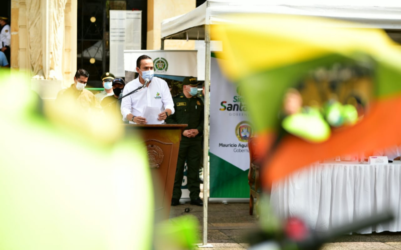 Santander recibió 90 motos para refuerzo de la Policía