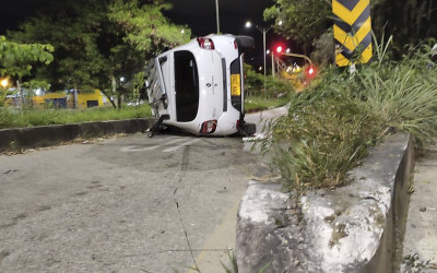 Salió ileso de la ‘voltereta’ en La Españolita