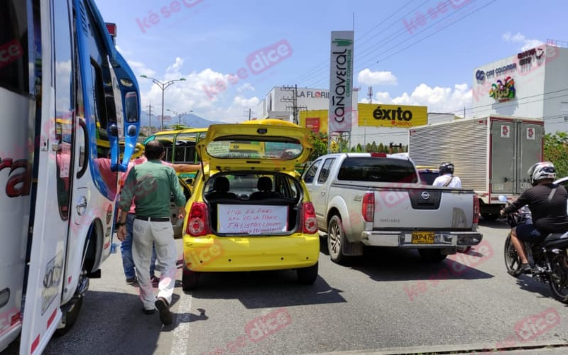 Sigue en pie el paro de transportadores en el Área