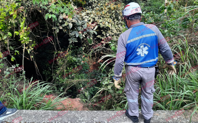 Conductor murió aprisionado en El Guamito, Lebrija