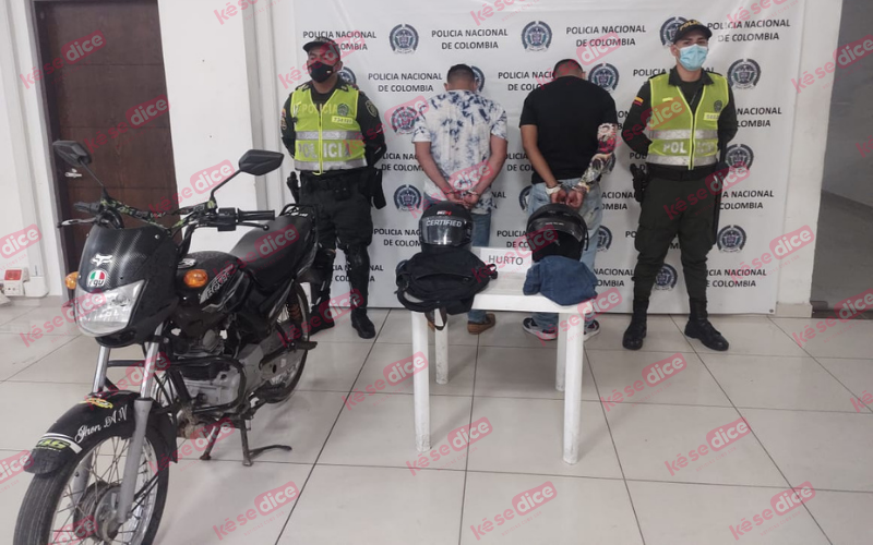 Trataron de evadir a la Policía cambiándose la ropa