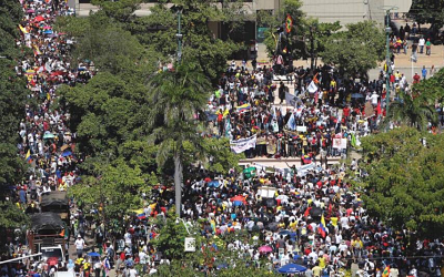 El país salió a marchar contra la Reforma Tributaria