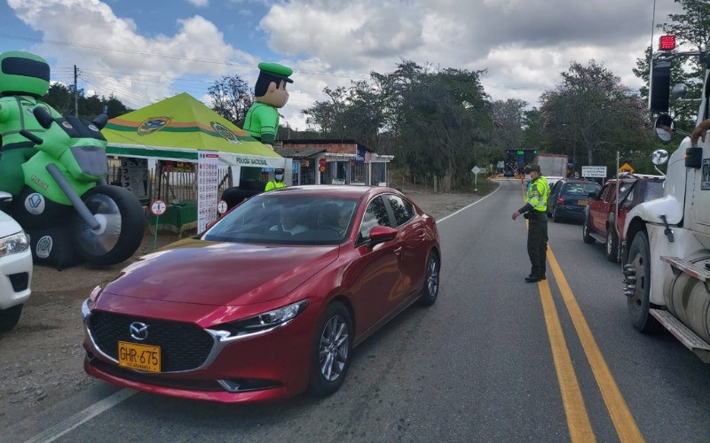 En Santander patrullarán 2 mil 500 policías en el confinamiento