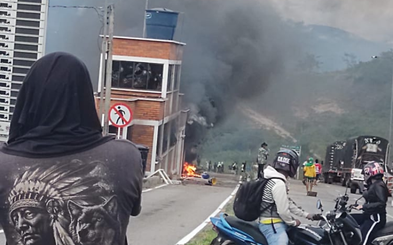 Día largo de Paro Nacional y aún no termina en el Área