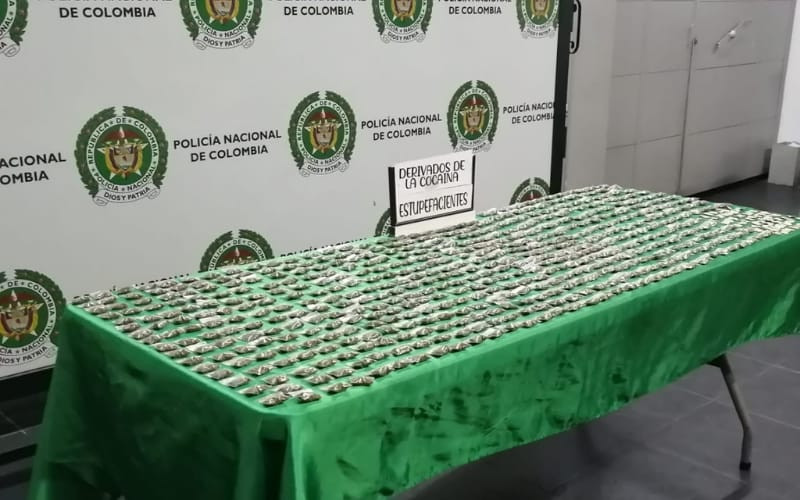 Los encontraron ‘enfierrados’ y ‘llenos’ de droga