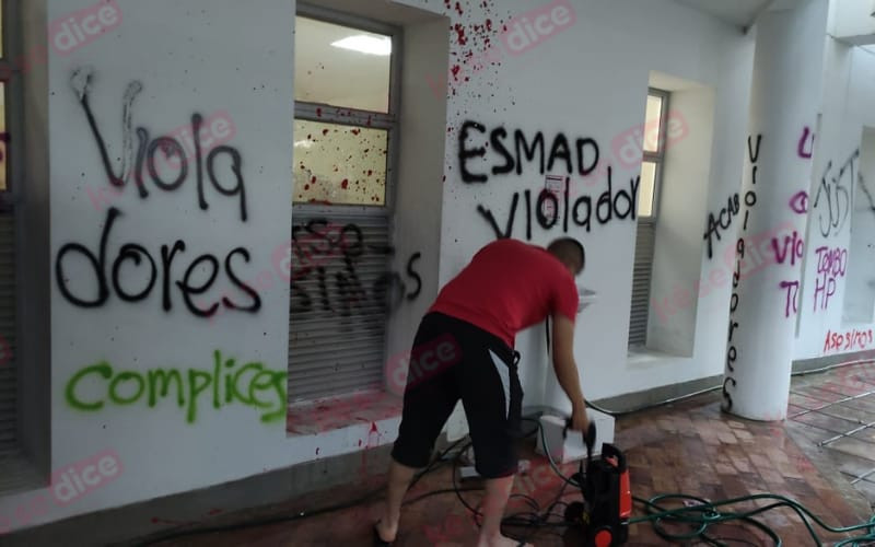 Ataque a la Estación Sur en reclamo por violencia de género