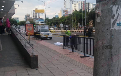 Investigan muerte de un hombre que cayó del séptimo piso de la Clínica Comuneros