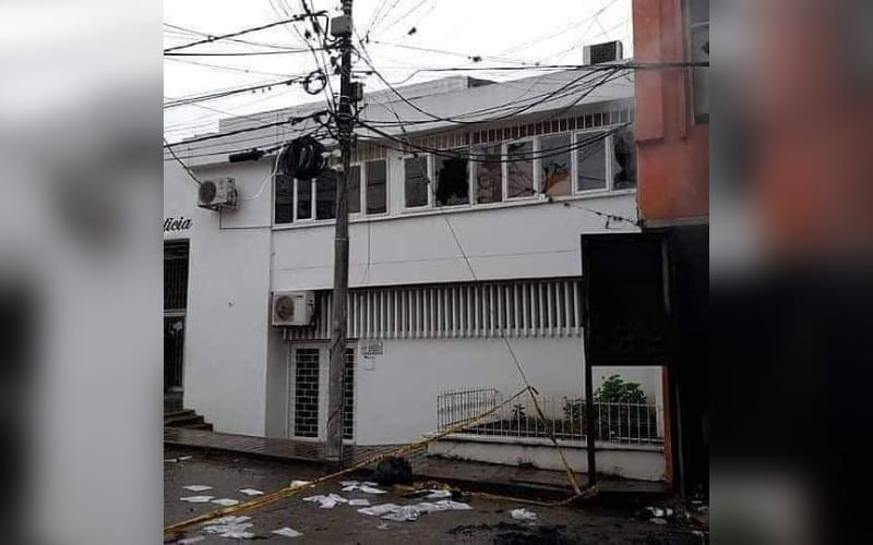 Incendiaron Alcaldía en la Plata Huila en medio de desmanes