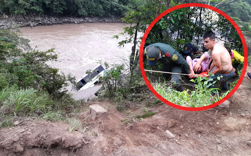 Rescatan a pasajeros de buseta que cayó al río Suárez