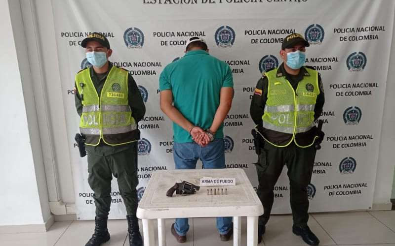 Este ‘piñero' fue pillado armado en Bucaramanga
