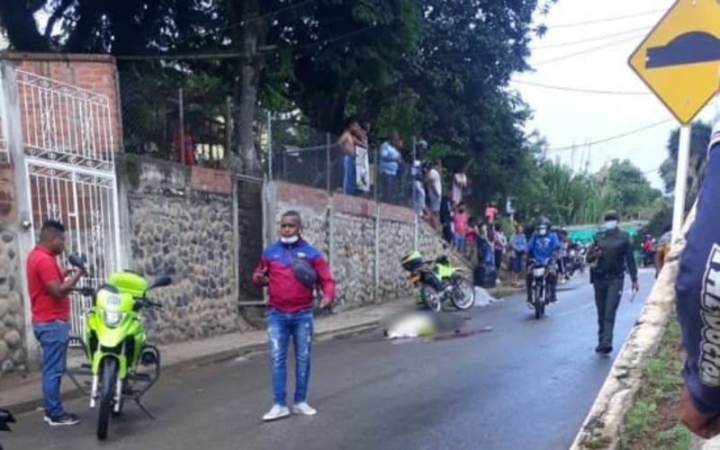 Dos policías y un civil asesinados en el Cauca