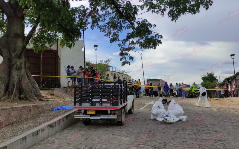 Los sicarios entraron por la Puerta Grande de Girón