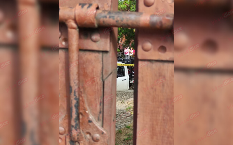 Los sicarios entraron por la Puerta Grande de Girón