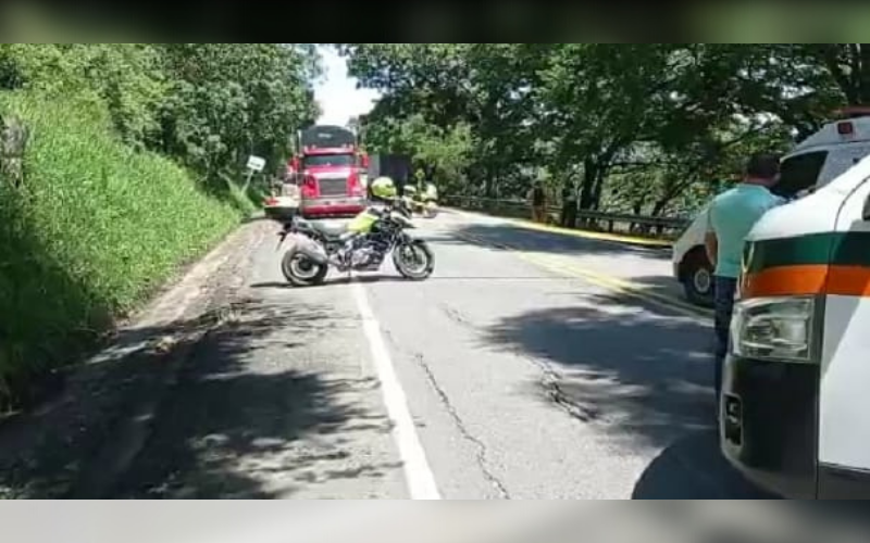 Fallece motociclista en la vía nacional de Pinchote