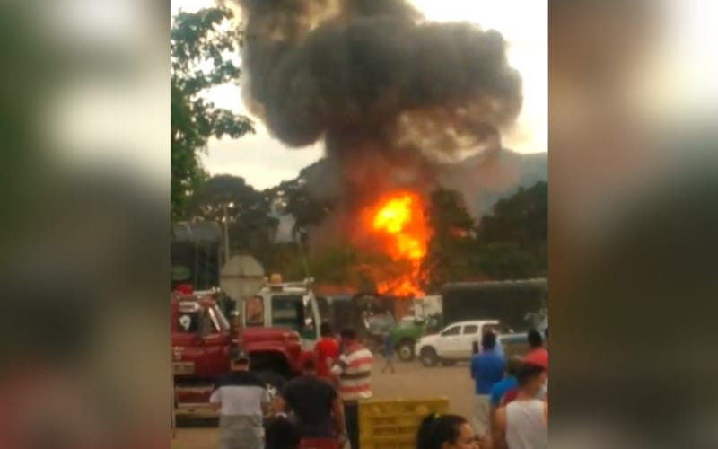 Incendio terminó sin heridos, pero con varios daños