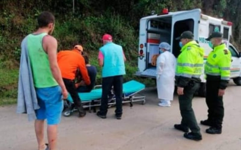 ¡Santa Bárbara, el camión se fue al abismo!