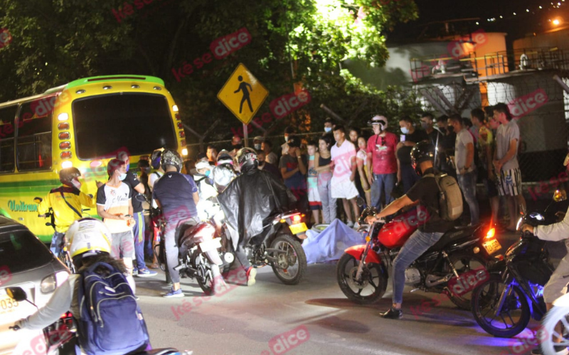 Ciclista muere arrollado por bus en Centroabastos