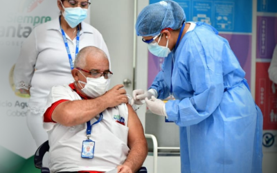 Retoman aplicación de segunda dosis de Pfizer en Bga