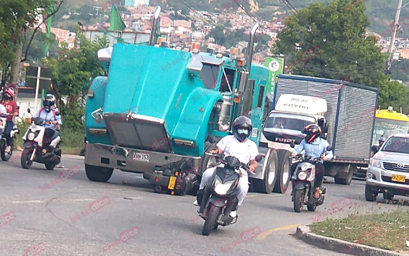 Muere motociclista accidentada en el Anillo Vial