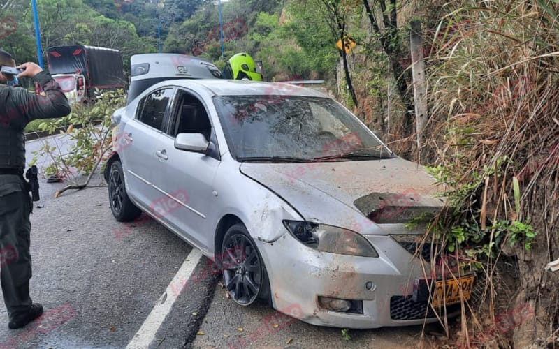 ‘Resbaló’ de un carril al otro en la calle 45