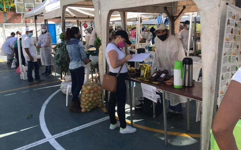 En Floridablanca se reactivó el ‘Mercado Campesino’