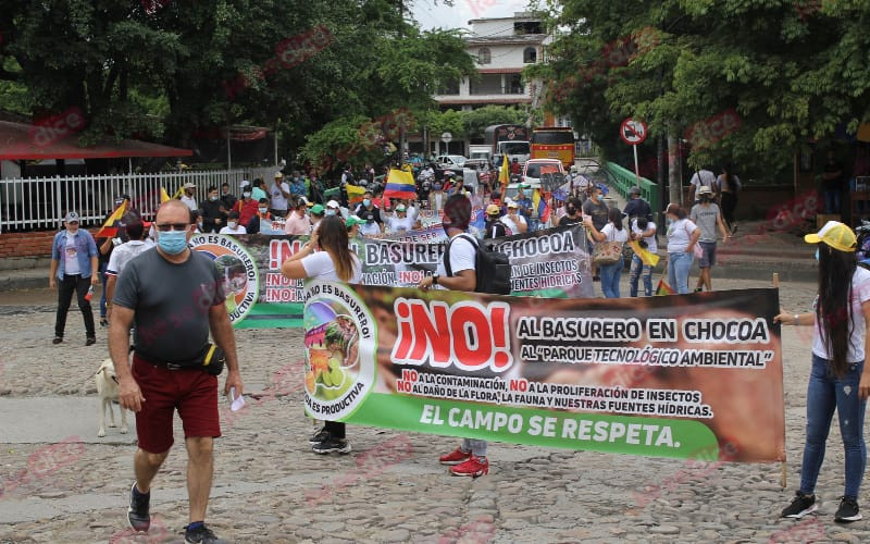 Vereda Chocoa protestó contra proyecto de relleno sanitario