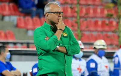 Upegui salió del Bucaramanga tras derrota frente al Alianza