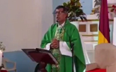 Polémica por discurso antigay del sacerdote de Natagaima