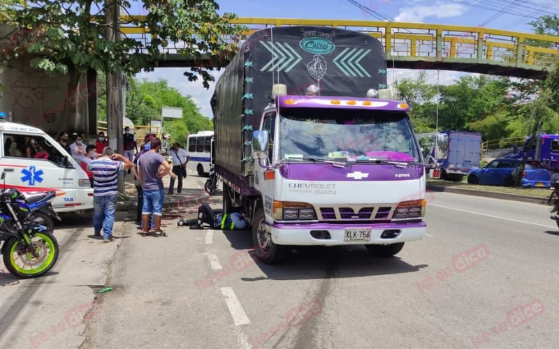 Motorizada muere en siniestro frente a bomba 'El Tiger’