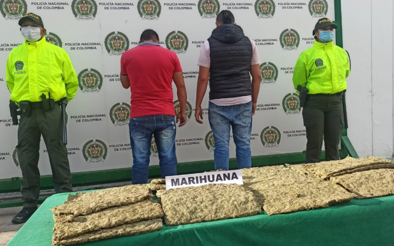 Llevaban un trasteo de marihuana por el km 8