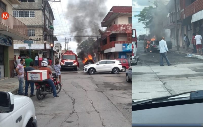 Bomberos en México salvaron a perritos de carro en llamas