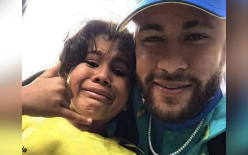 Lágrimas de alegría en hincha colombiano de Neymar