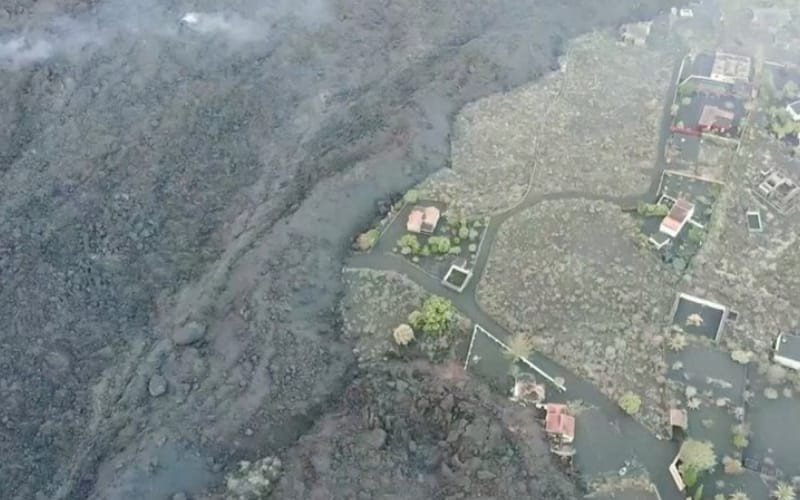 Rescatarán con drones a 4 perros atrapados en La Palma